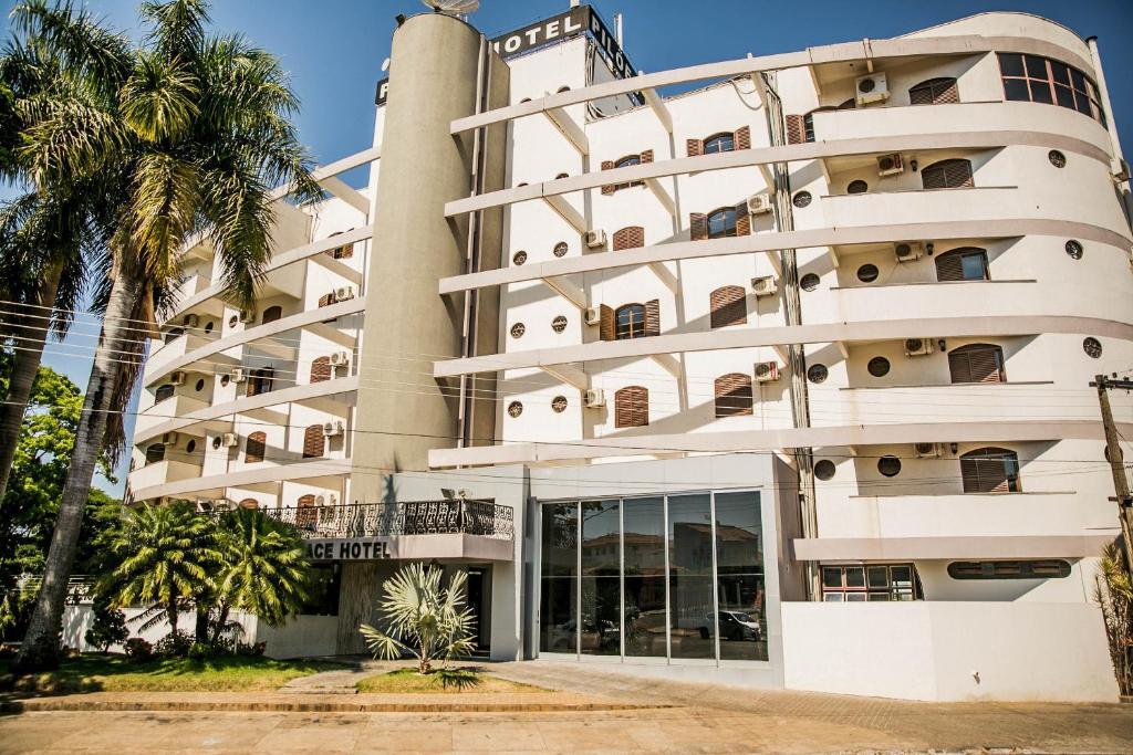 Piloes Palace Hotel Mineiros Extérieur photo