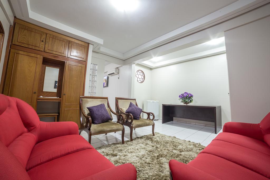 Piloes Palace Hotel Mineiros Extérieur photo